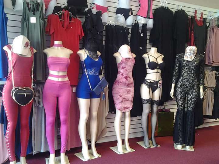 Perfume & Lingerie Arechiga | 826 E Ave K, Lancaster, CA 93535 | Phone: (661) 916-6814