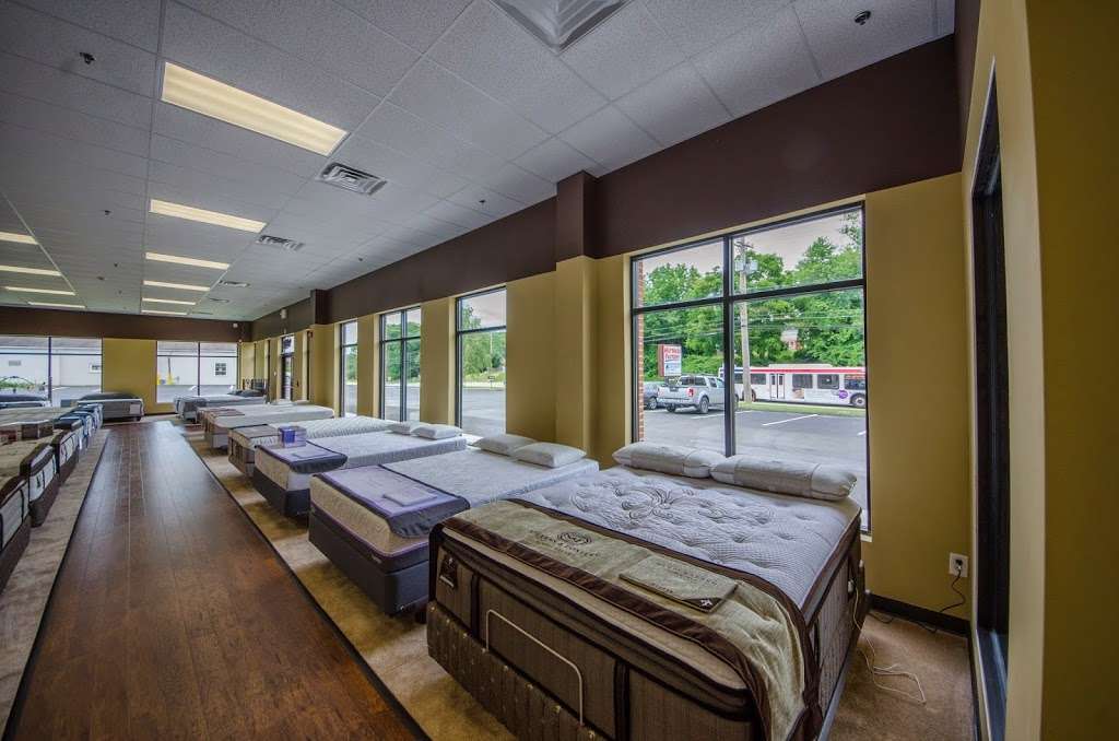 The Mattress Factory | 5018 West Chester Pike, Newtown Square, PA 19073, USA | Phone: (484) 427-7501