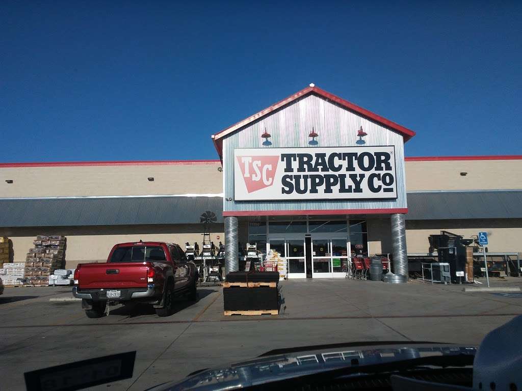 Tractor Supply Co. | 31360 Farm to Market 2920, Waller, TX 77484, USA | Phone: (936) 372-3073