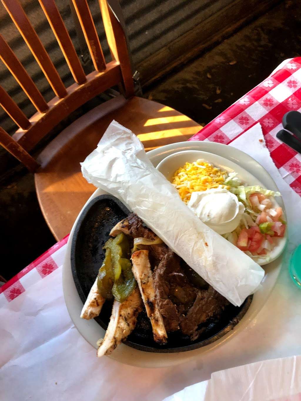 Codys Original Roadhouse - Brownwood | 3731 Meggison Rd, The Villages, FL 32163, USA | Phone: (352) 430-2996