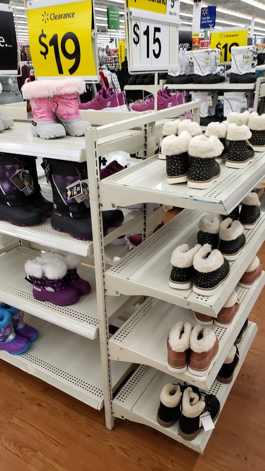 Walmart Supercentre | 750 Garrison Rd, Fort Erie, ON L2A 1N7, Canada | Phone: (905) 991-9971
