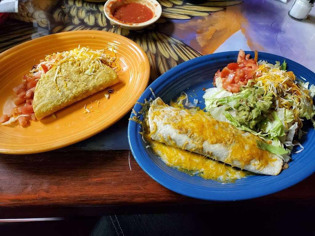 Los Magueyes Mexican Restaurant - Wildwood | 346 Shopping Center Dr, Wildwood, FL 34785, USA | Phone: (352) 461-0577