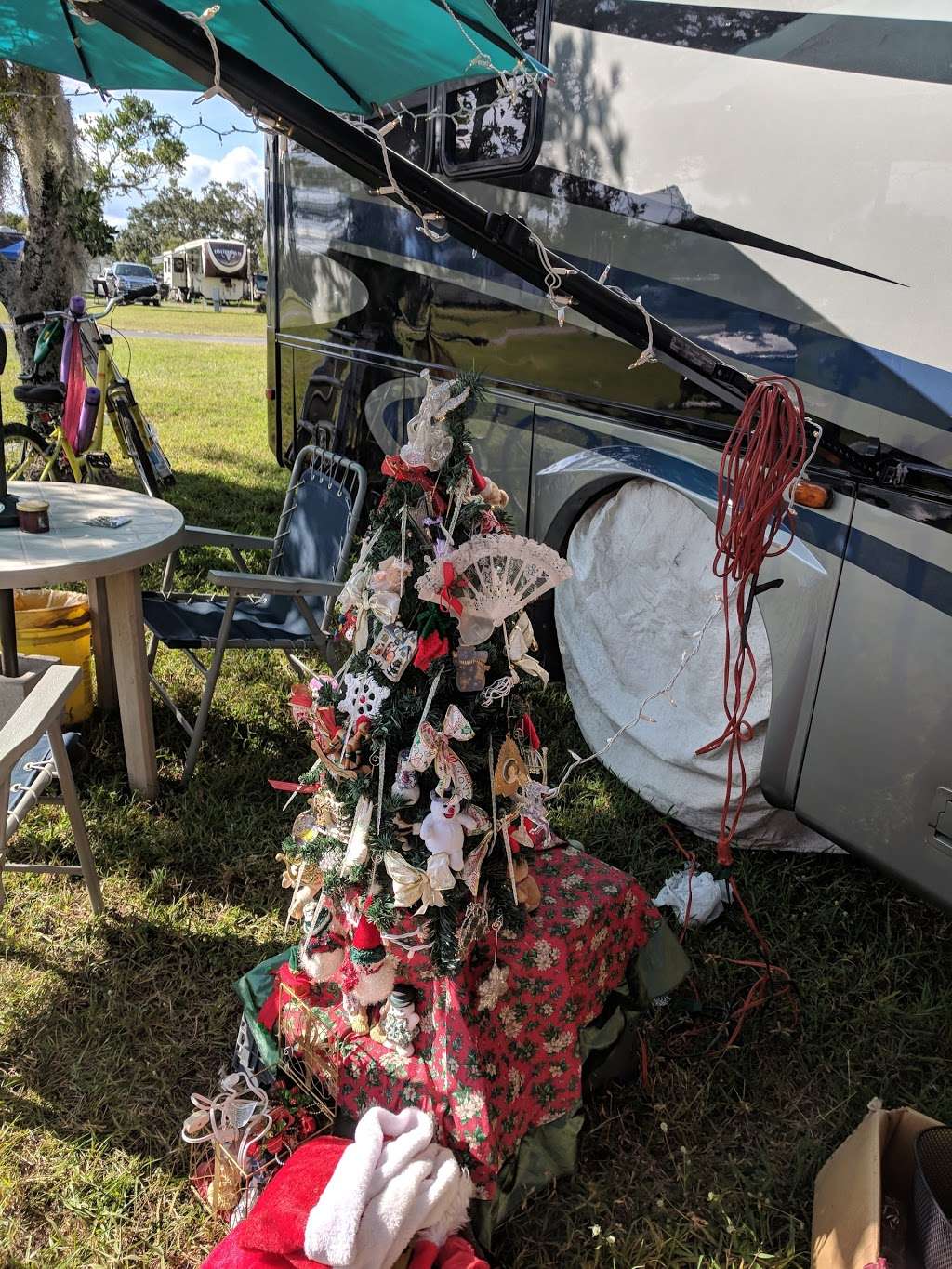 Haselton Village 14 Coral St, Eustis, FL 32726