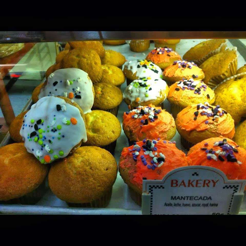 La Morena Bakery & Tortilleria | 2106 East Cesar E Chavez Avenue, Los Angeles, CA 90033, USA | Phone: (323) 266-1336