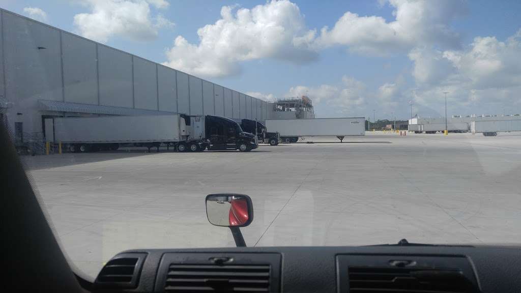 Walmart logistics center Regional | 2407075, Cocoa, FL 32926, USA | Phone: (321) 504-0150