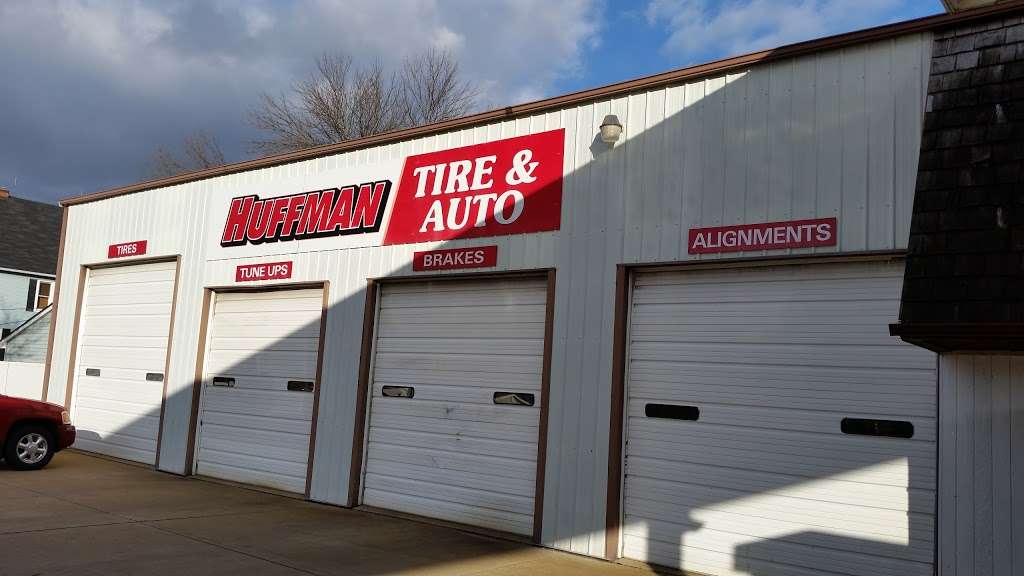 Huffman Tire & Auto | 606 S Union St, Dwight, IL 60420, USA | Phone: (815) 584-1333