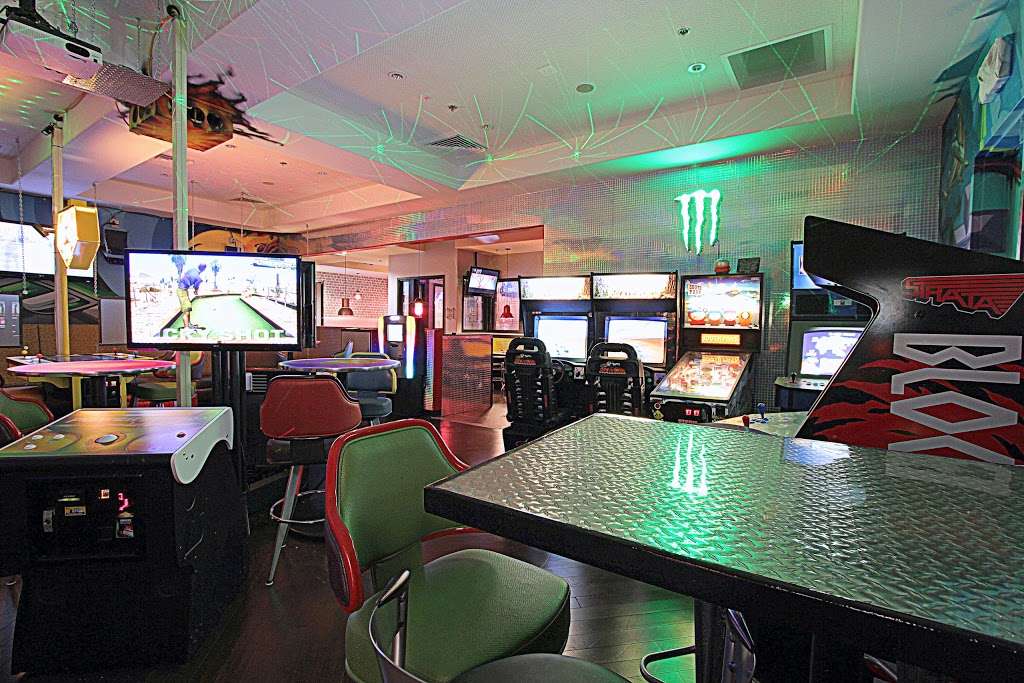 Hi Scores Bar-Arcade | 65 S Stephanie St, Henderson, NV 89012, USA | Phone: (702) 522-7766