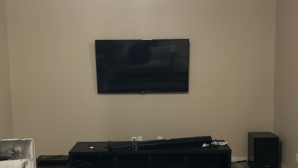 Tv Mounting El Paso | 12311 Montana Ave, El Paso, TX 79938, USA | Phone: (915) 270-3017