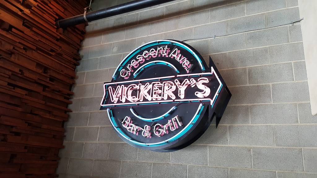 Vickerys Bar & Grill - Glenwood Park | 933 Garrett St #101-102, Atlanta, GA 30316, USA | Phone: (404) 627-8818