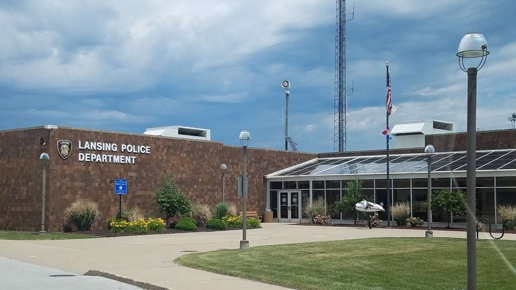 Lansing Police Department | 2710 E 170th St, Lansing, IL 60438 | Phone: (708) 895-7150