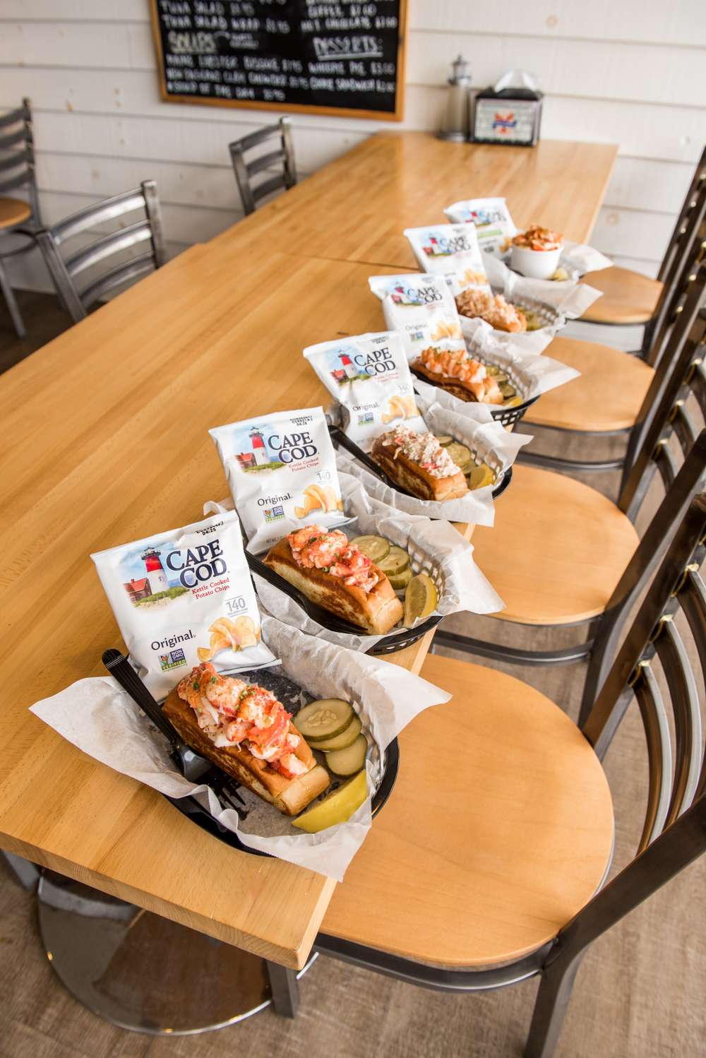 Quincys Original Lobster Rolls | 414 Swedesford Rd, Berwyn, PA 19312, USA | Phone: (484) 328-3905