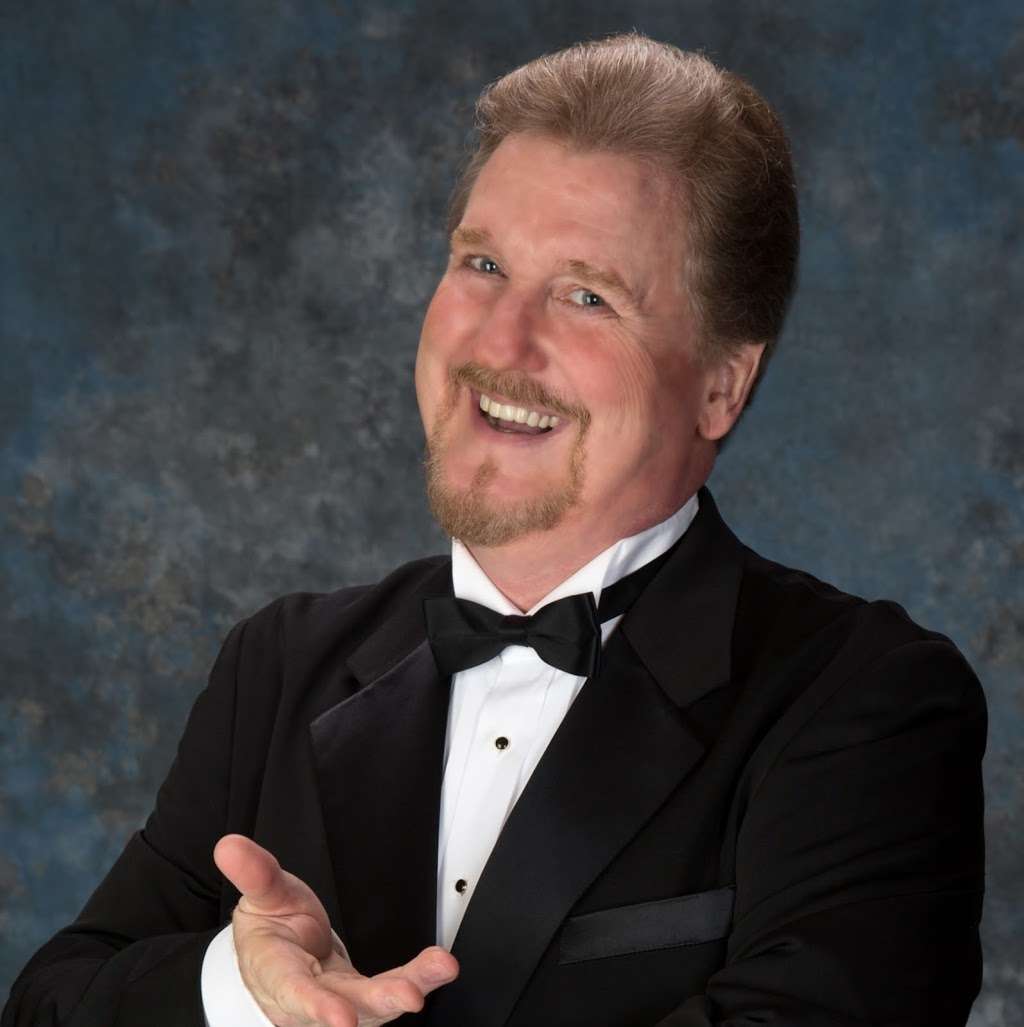 David Troup -- Singing Lessons | 3807 Olentangy Boulevard Columbus, Ohio 43214, USA | Phone: (703) 981-2468