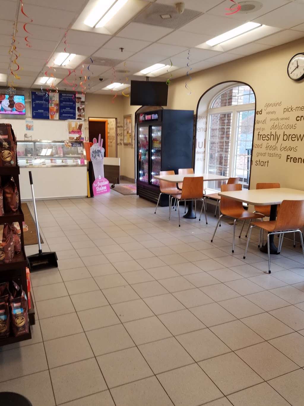 Dunkin Donuts | 139-145 Broadway, South Amboy, NJ 08879, USA | Phone: (732) 721-2110