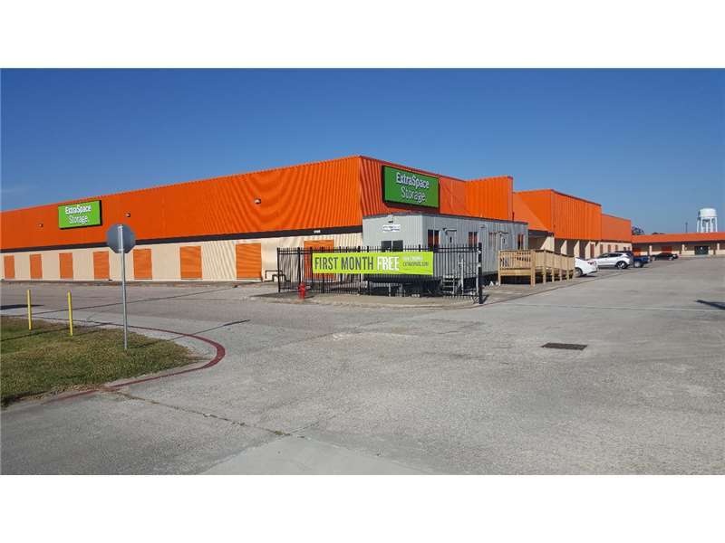 Extra Space Storage | 3908 Decker Dr, Baytown, TX 77520, USA | Phone: (281) 612-5943