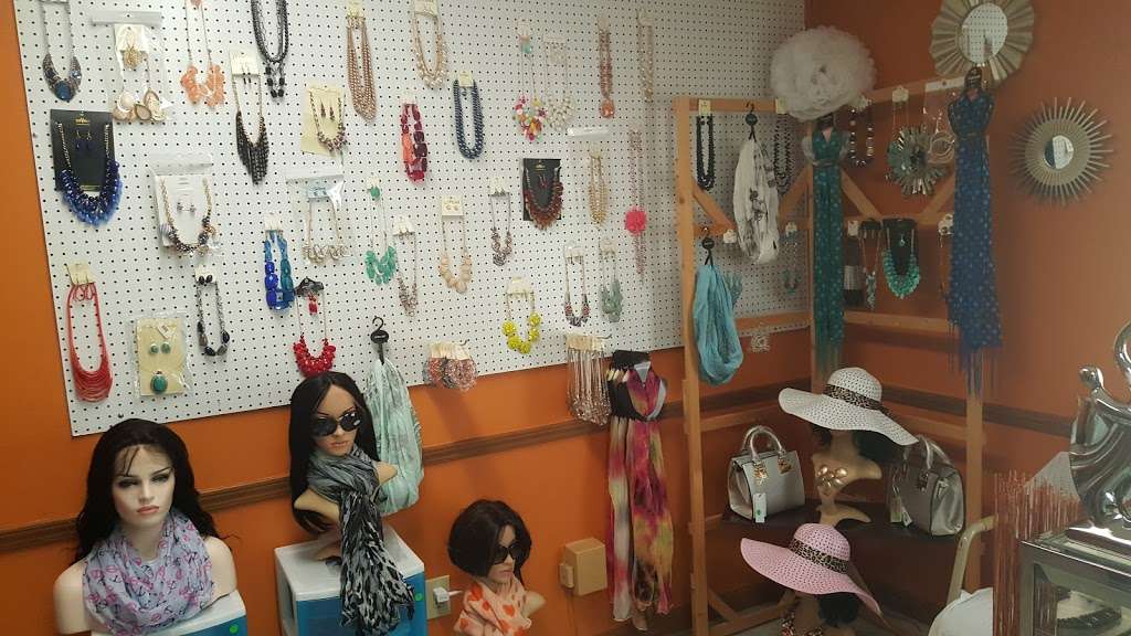 Victorias Corner | 5 Cabarrus Ave W, Concord, NC 28025, USA | Phone: (704) 497-4780