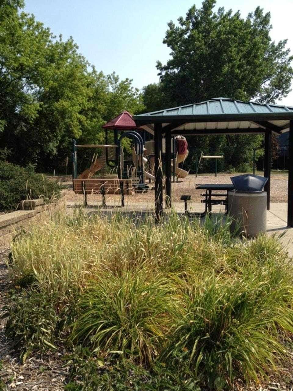 Colony Nature Area | 5097 Chambers Dr, Hoffman Estates, IL 60192, USA | Phone: (847) 885-7500