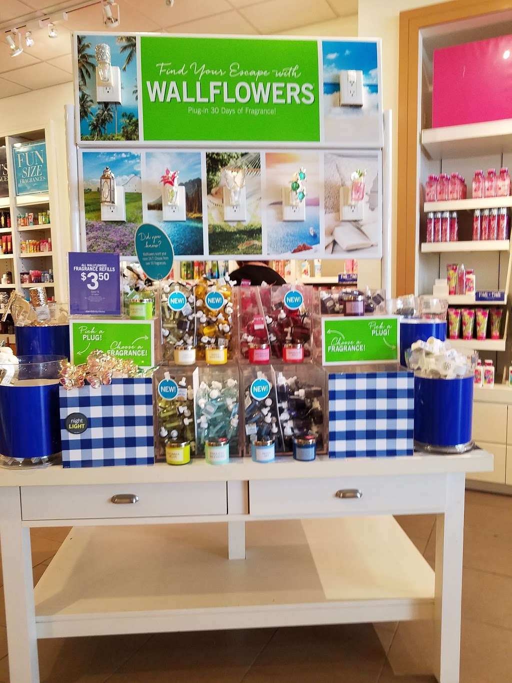 Bath & Body Works | 1630 Orchard Gateway Blvd, North Aurora, IL 60542 | Phone: (630) 907-0329