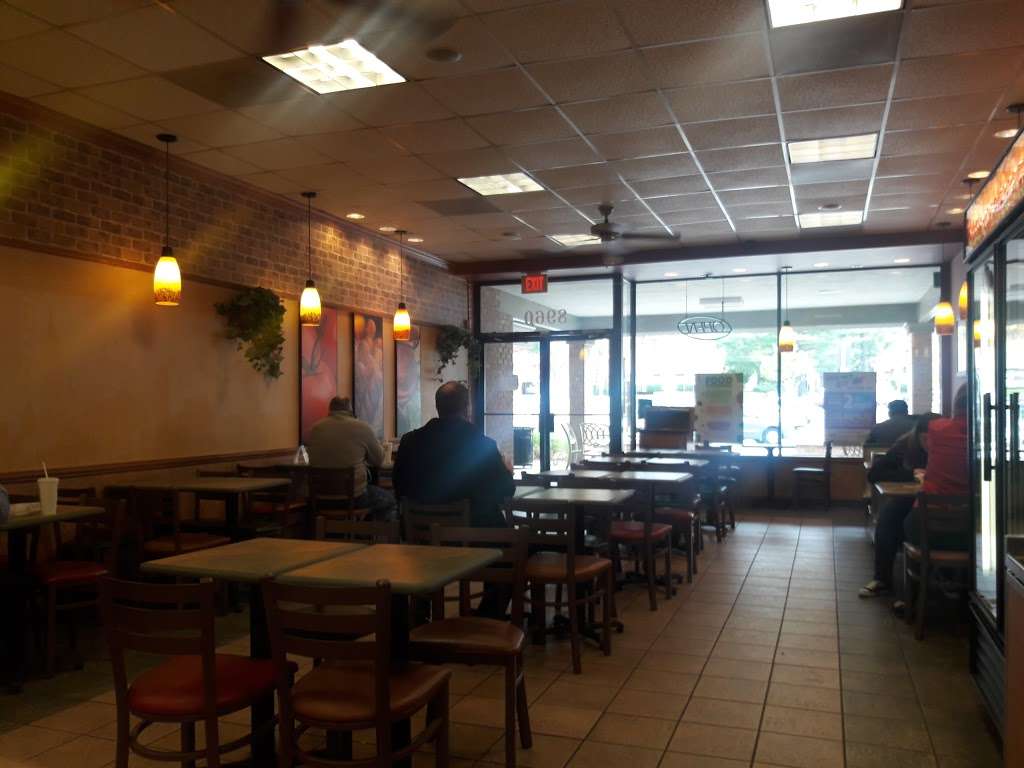 Subway Restaurants | 8960 Burke Lake Rd Unit 5 Kings Park, Shopping Center, Springfield, VA 22151, USA | Phone: (703) 978-6098