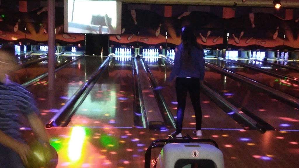 AMF Carolina Lanes | 11210 Brigman Rd, Matthews, NC 28105, USA | Phone: (704) 841-7606