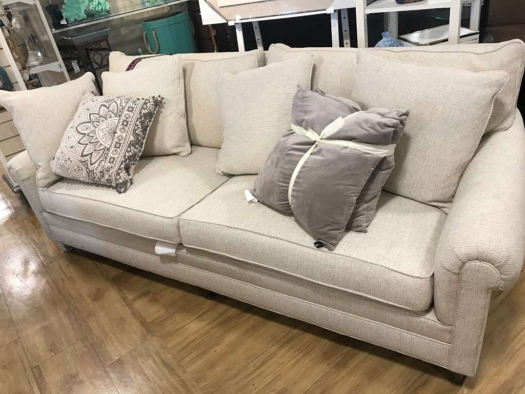 HomeGoods | 1850 Post Road East, Westport, CT 06880, USA | Phone: (203) 256-9453