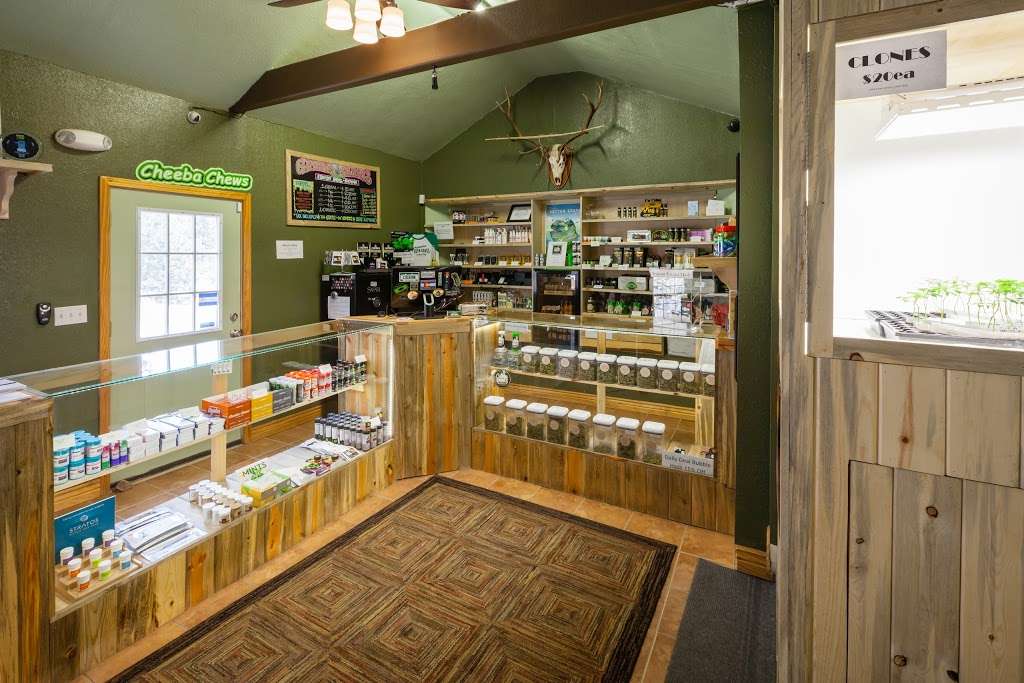Green Grass Central City | 440 Lawrence St, Central City, CO 80427, USA | Phone: (303) 582-5088