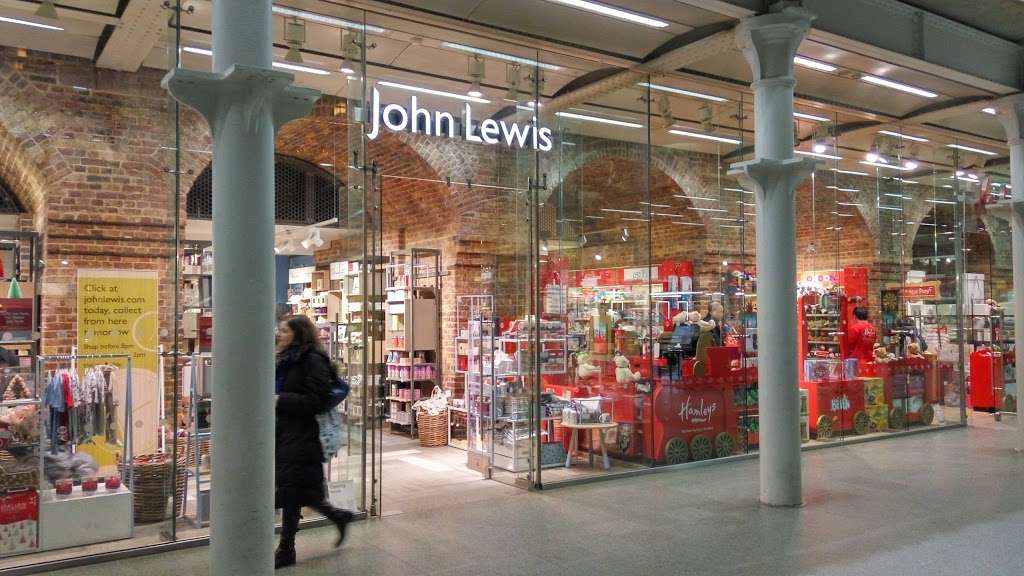 John Lewis & Partners St Pancras International | 8A, St Pancras International, Euston Rd, Kings Cross, London N1C 4QL, UK | Phone: 020 8732 3810