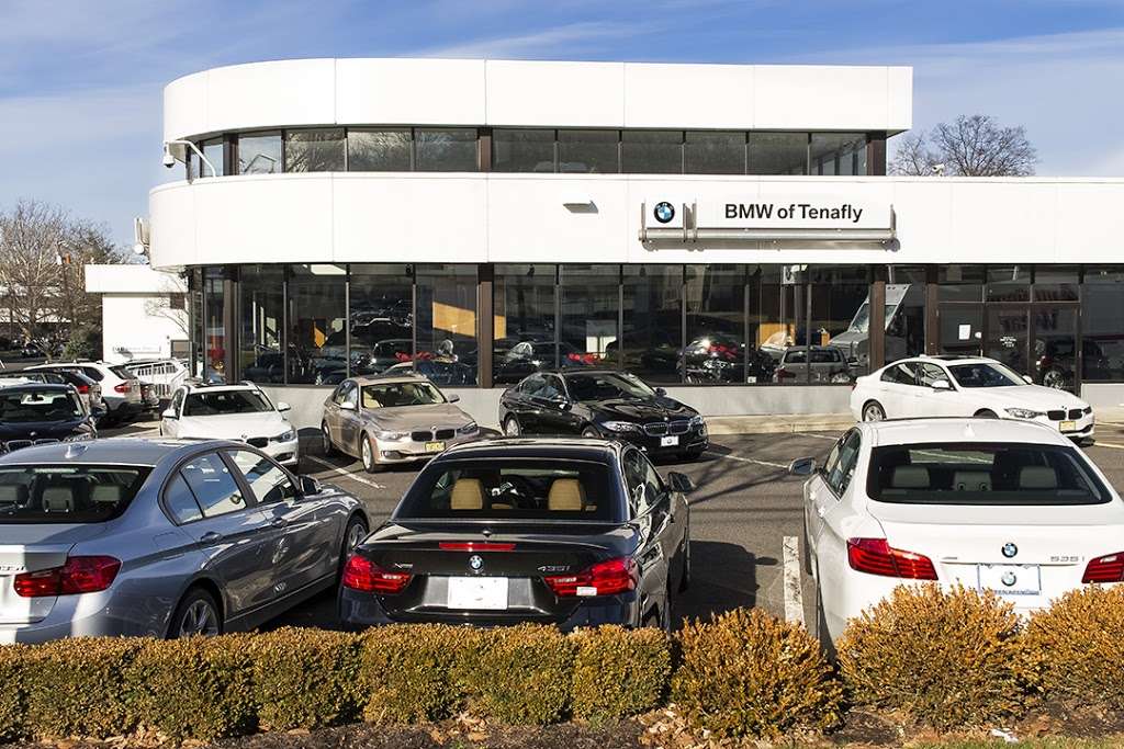 BMW of Tenafly Service Department | 301 County Rd, Tenafly, NJ 07670, USA | Phone: (201) 608-6700