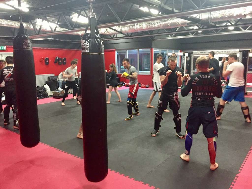 SX MMA | Brentwood Centre, Doddinghurst Road, Brentwood CM15 9NN, UK | Phone: 07549 444649
