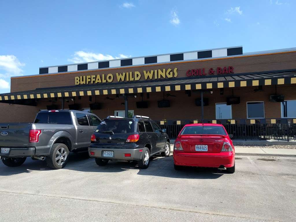 Buffalo Wild Wings | 8441 NW Prairie View Rd, Kansas City, MO 64153, USA | Phone: (816) 741-5174