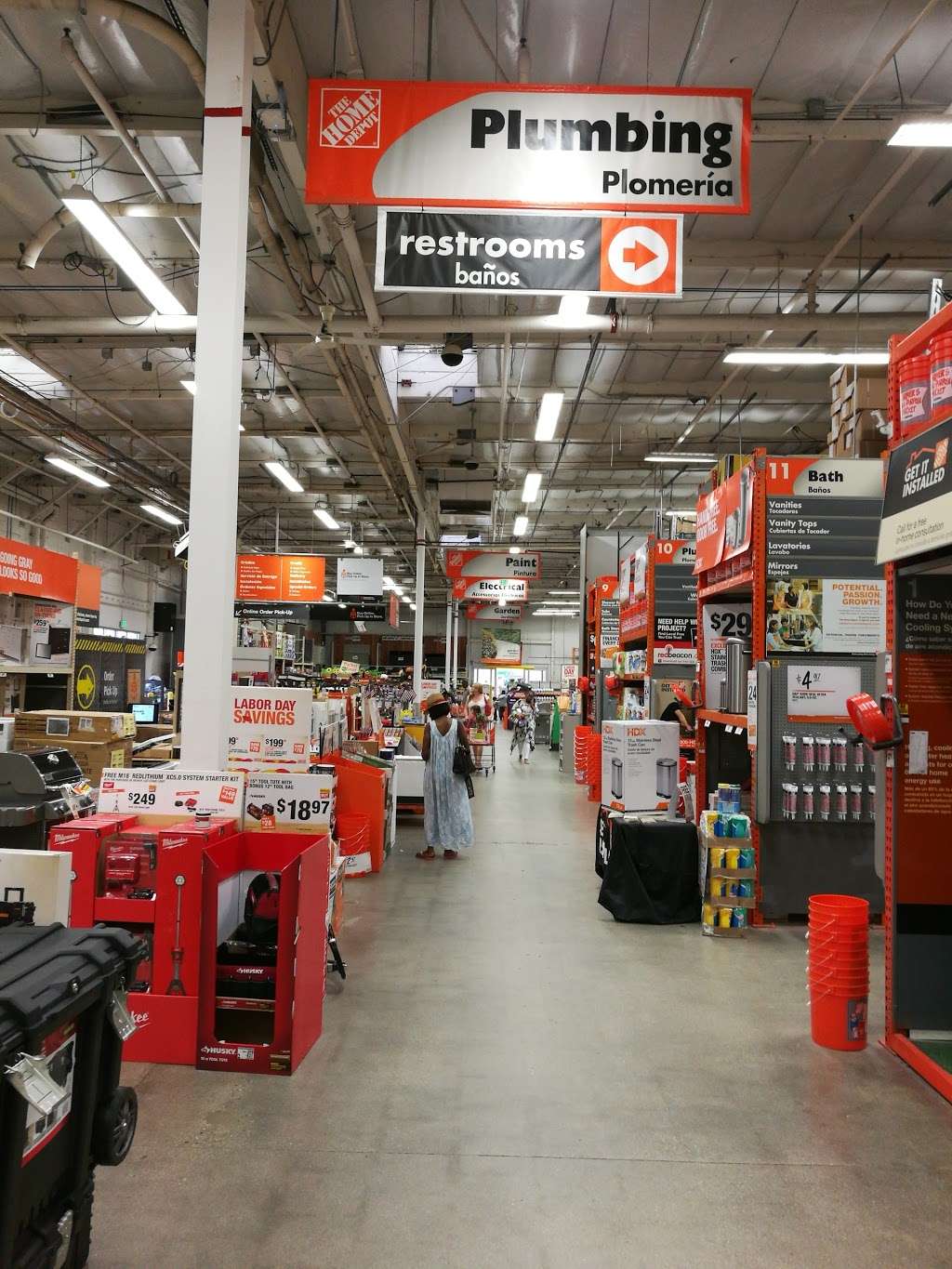 The Home Depot | 4925 W Slauson Ave, Los Angeles, CA 90056, USA | Phone: (323) 298-4610