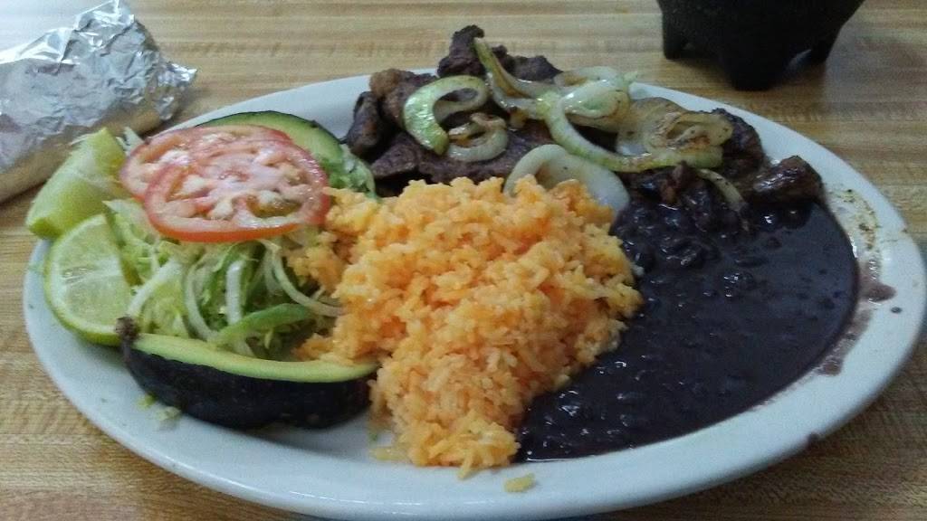 El Paisano | Mexican Restaurant | 1542 Beechview Ave, Pittsburgh, PA 15216, USA | Phone: (412) 409-6962