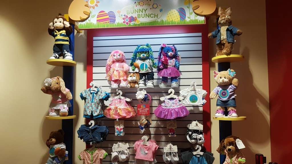 Build-A-Bear Workshop | 3101 PGA Boulevard Ste C117, Palm Beach Gardens, FL 33410, USA | Phone: (561) 630-7734