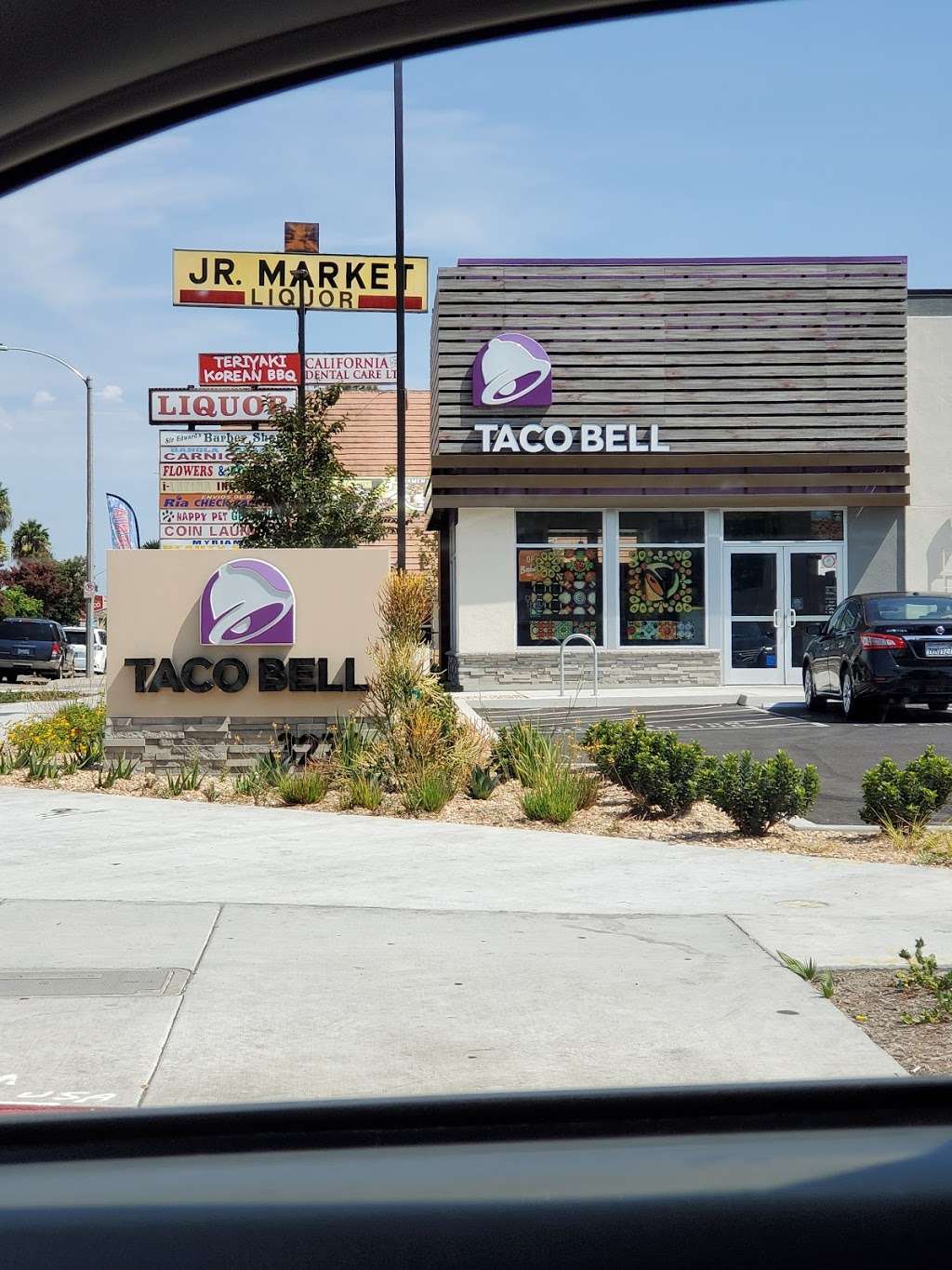 Taco Bell | 3270 W Lincoln Ave, Anaheim, CA 92801, USA | Phone: (714) 855-4600