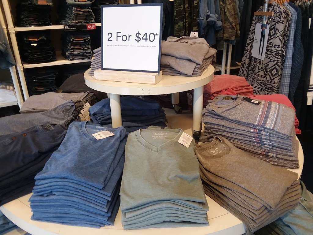 Lucky Brand Outlet | 100 Citadel Dr Suite 656, Commerce, CA 90040, USA | Phone: (323) 837-0750