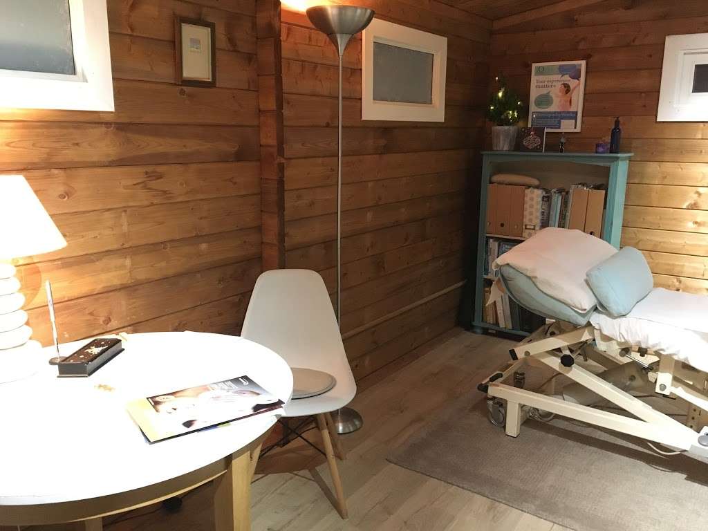 Penny Cadwallader Osteopath | High Rd, North Weald Bassett, Epping CM16 6BY, UK | Phone: 07847 416766