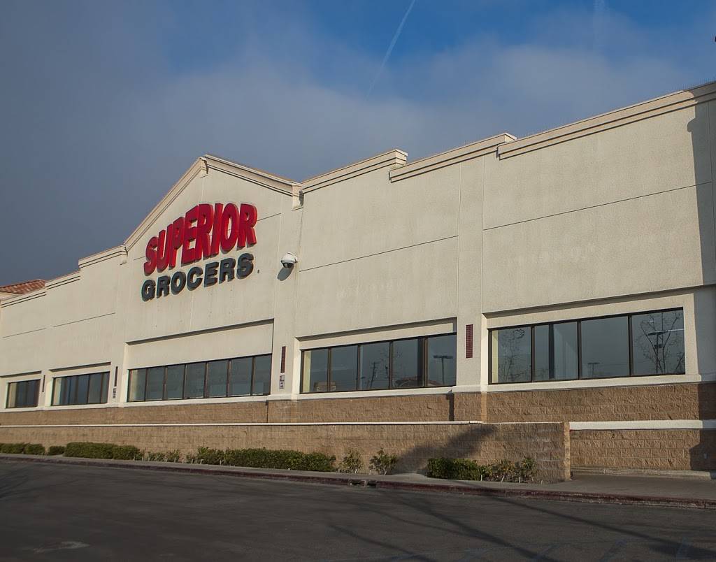 Superior Grocers | 2100 White Ln, Bakersfield, CA 93304, USA | Phone: (661) 834-8350