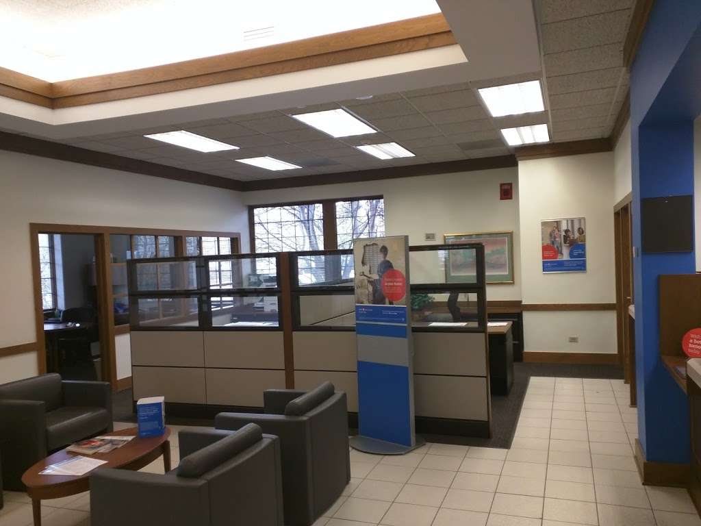 BMO Harris Bank | 5035 Shoreline Rd, Lake Barrington, IL 60010, USA | Phone: (847) 756-7940