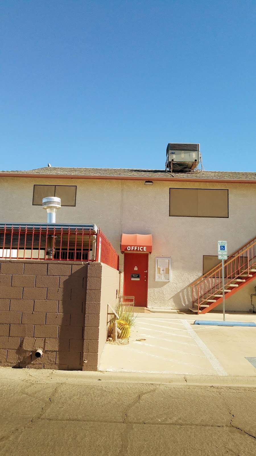 Desert Inn Mobile Home Park | 4505 E Desert Inn Rd, Las Vegas, NV 89121, USA | Phone: (702) 454-0660