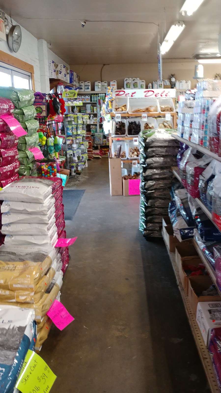 Texas City Feed & Supply | 2031 Texas Ave, Texas City, TX 77590, USA | Phone: (409) 945-7731