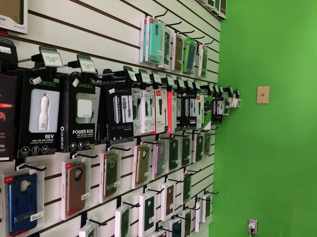 Cricket Wireless Authorized Retailer | 985 W Elliot Rd #2, Chandler, AZ 85225, USA | Phone: (480) 821-7700