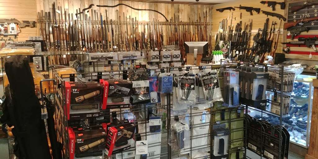 Big Bear Hunting & Firearms - Hunting Store | 401 Putnam Pike, Harmony, RI 02829, USA | Phone: (401) 949-0339