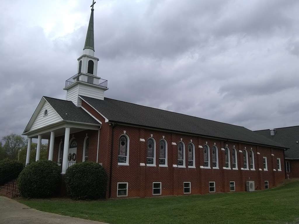 Friendly Church | Maiden, NC 28650, USA