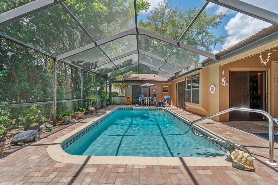 Lindsey Griffin; eXp Realty LLC | 4830 W Kennedy Blvd, Tampa, FL 33609, USA | Phone: (813) 857-0940