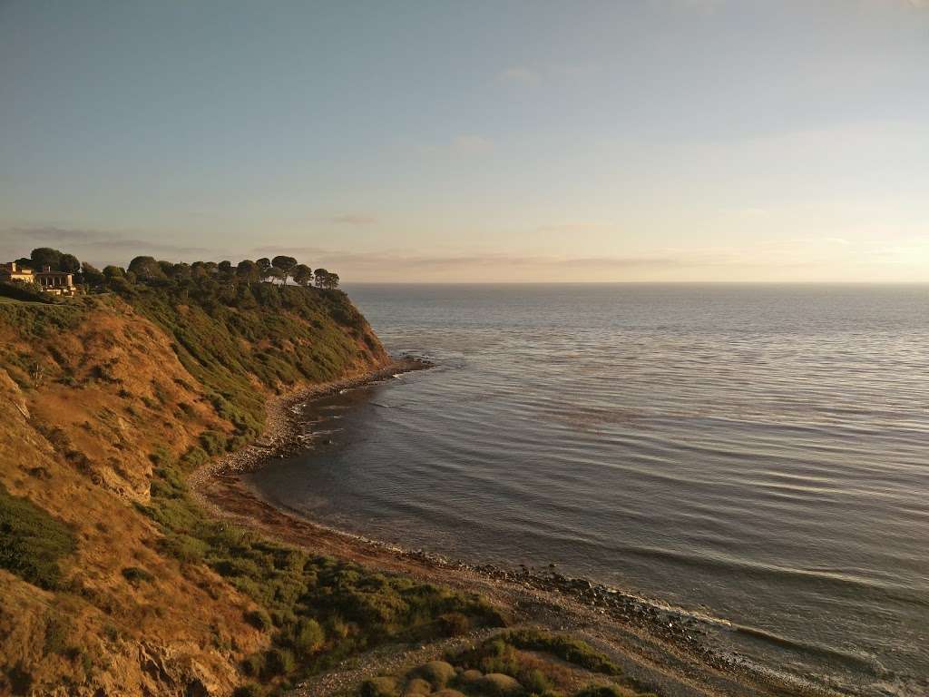 Paseo Lunado Drive | Palos Verdes Estates, CA 90274, USA