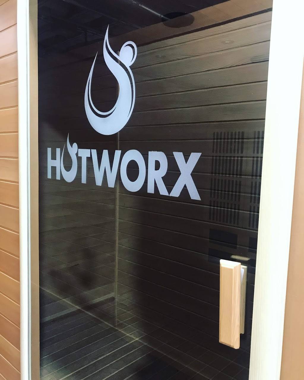 HOTWORX - Dallas, TX (Skillman & Abrams) | 6760 Abrams Rd Ste #105, Dallas, TX 75231, USA | Phone: (469) 677-1324