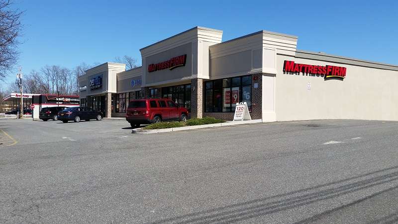 Mattress Firm | 3131 E Main St, Mohegan Lake, NY 10547, USA | Phone: (914) 526-1926