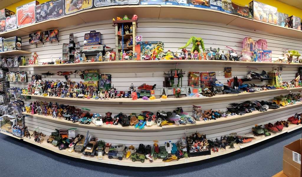 Tosche Station Comics Toys Gaming | 7521 Huntsman Blvd, Springfield, VA 22153, USA | Phone: (703) 489-2912