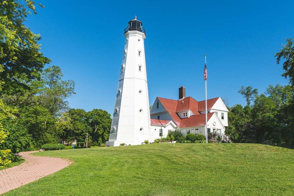 North Point Lighthouse | 2650 N Wahl Ave, Milwaukee, WI 53211, USA | Phone: (414) 332-6754
