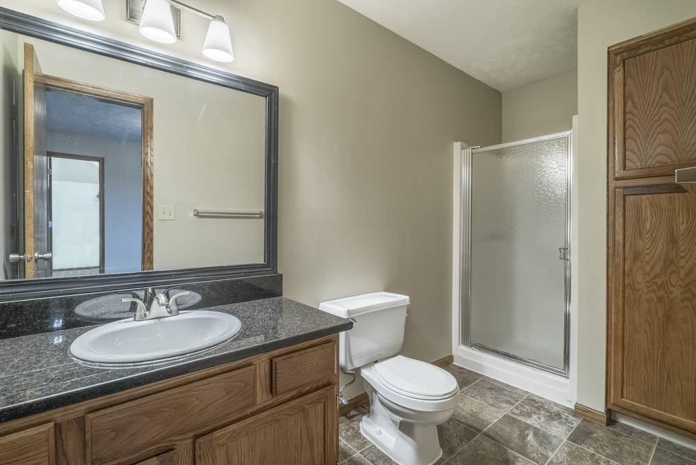 Fountain Glen Apartments | 6157 NW 2nd Cir, Lincoln, NE 68521, USA | Phone: (402) 436-3452