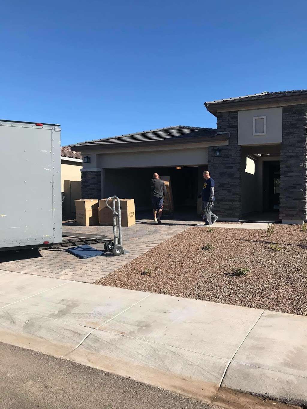 First Class Moving & Storage | 22230 N Black Canyon Hwy, Phoenix, AZ 85027, USA | Phone: (602) 696-0048